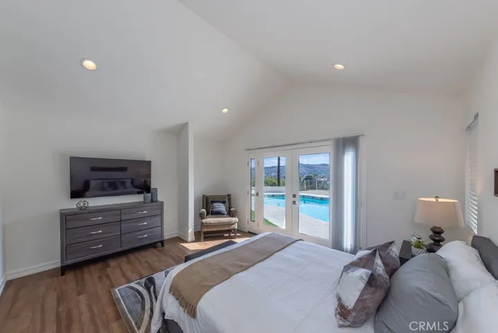 6561 Fairlynn, Yorba Linda, California 92886