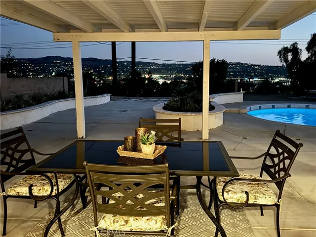 6561 Fairlynn, Yorba Linda, California 92886