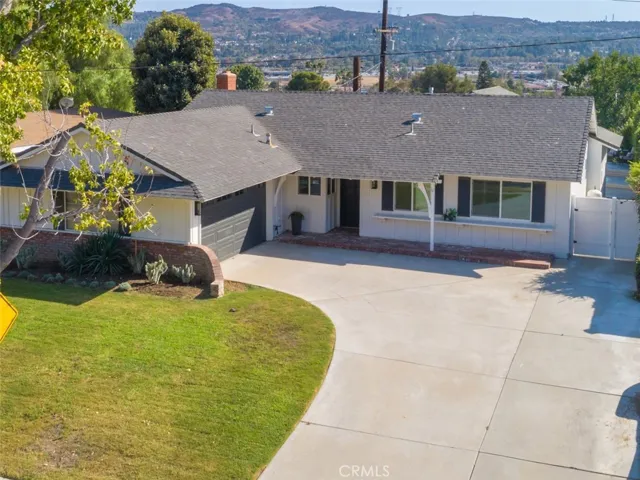 6561 Fairlynn, Yorba Linda, California 92886
