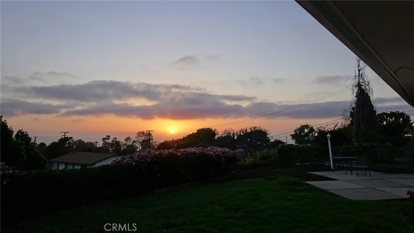 28405 Trailriders Drive, Rancho Palos Verdes, California 90275
