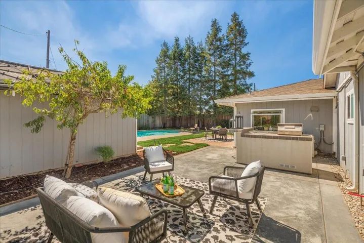 14695 Murphy Avenue, San Martin, California 95046