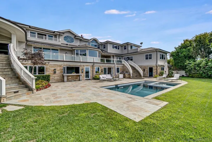 744 Muirlands Vista Way, La Jolla, California 92037