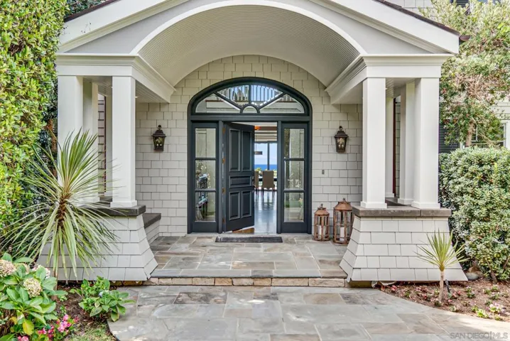 744 Muirlands Vista Way, La Jolla, California 92037