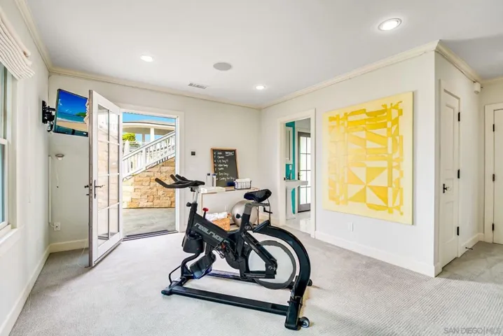 744 Muirlands Vista Way, La Jolla, California 92037