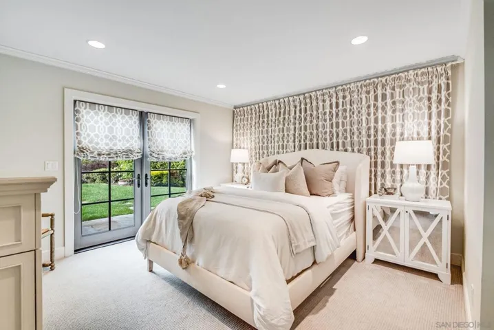 744 Muirlands Vista Way, La Jolla, California 92037