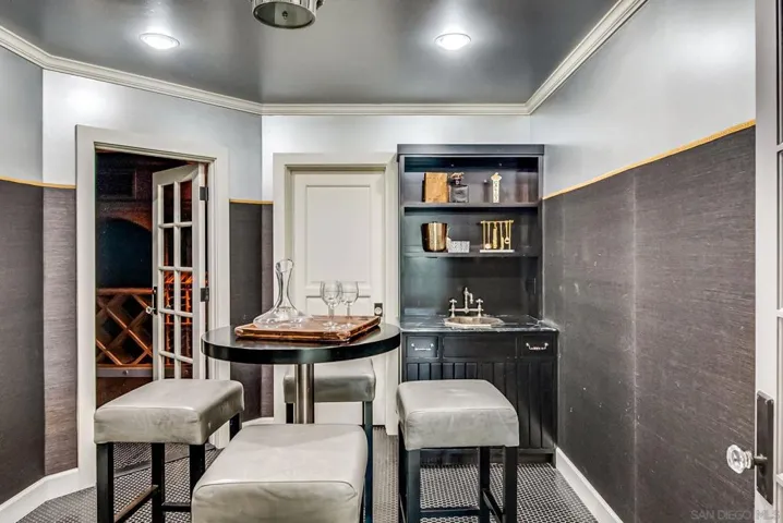 744 Muirlands Vista Way, La Jolla, California 92037