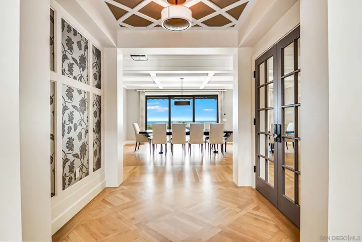 744 Muirlands Vista Way, La Jolla, California 92037