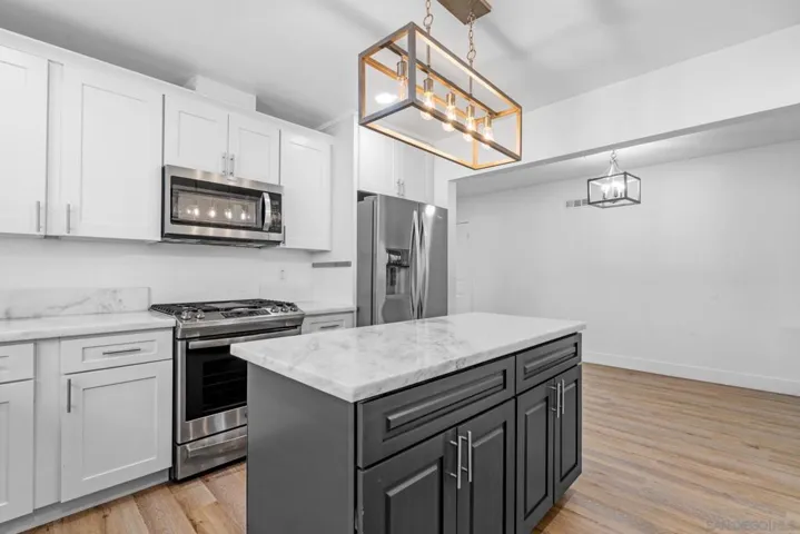 1112 Madera Street, San Diego, California 92114