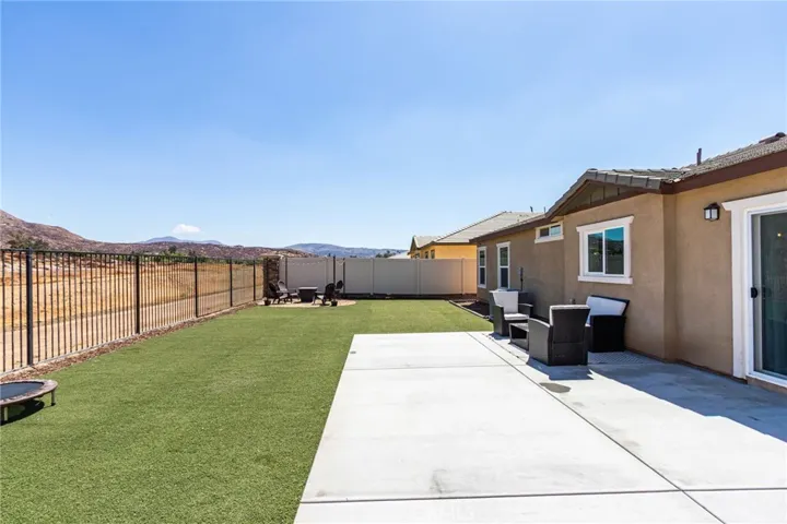 3194 Stargazer Street, Hemet, California 92543