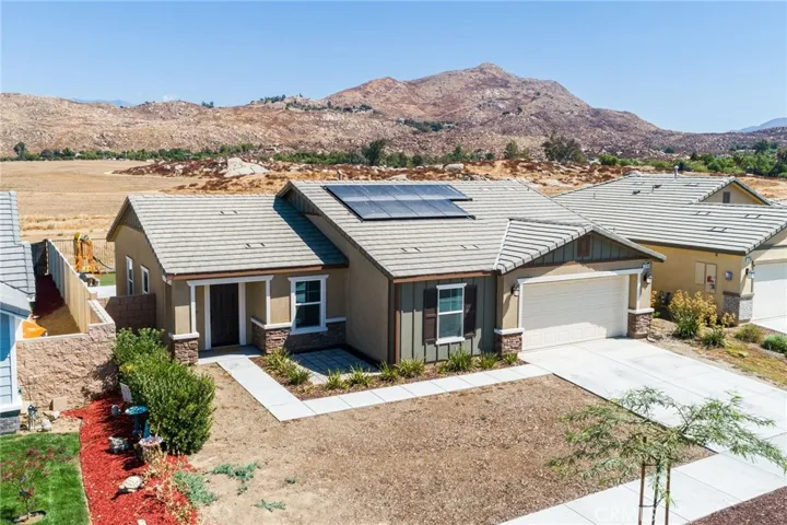 3194 Stargazer Street, Hemet, California 92543