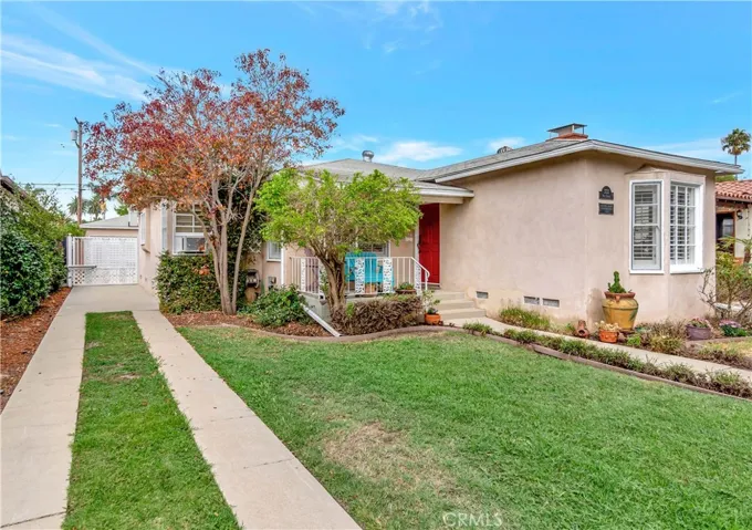3733 Rose Avenue, Long Beach, California 90807