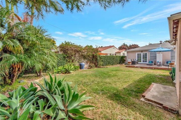 3733 Rose Avenue, Long Beach, California 90807