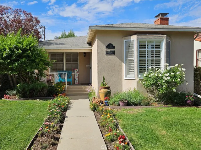 3733 Rose Avenue, Long Beach, California 90807