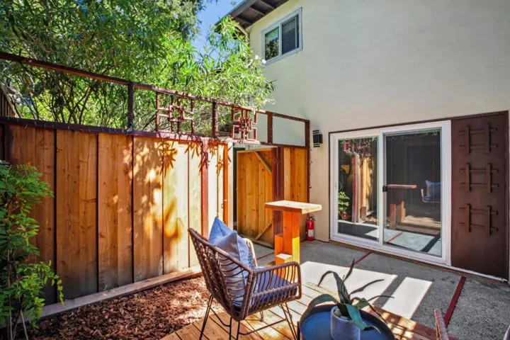 131 Hawthorne Avenue F, Palo Alto, California 94301