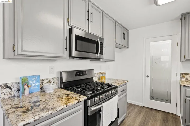 8305 Story Ridge Way, Antelope, California 95843