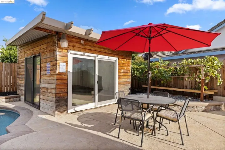 8305 Story Ridge Way, Antelope, California 95843
