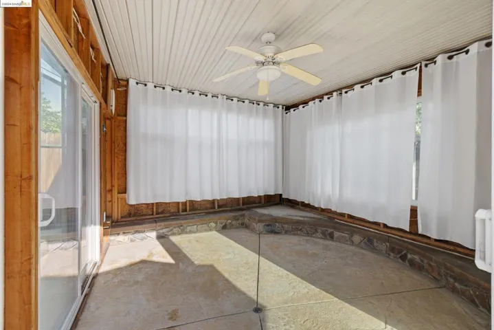 8305 Story Ridge Way, Antelope, California 95843