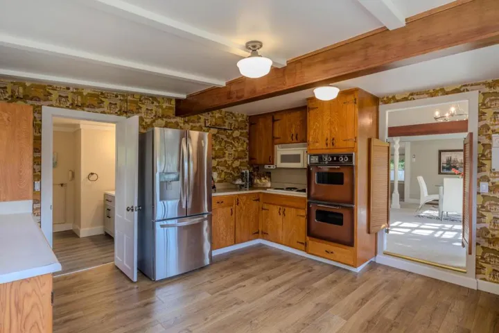 4815 Hecker Pass Road, Gilroy, California 95020