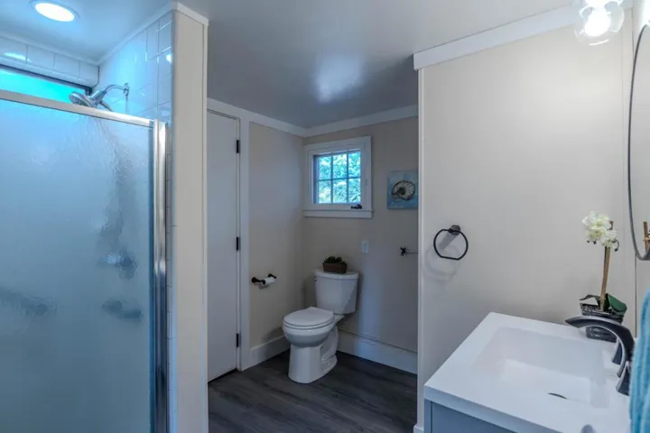 4815 Hecker Pass Road, Gilroy, California 95020