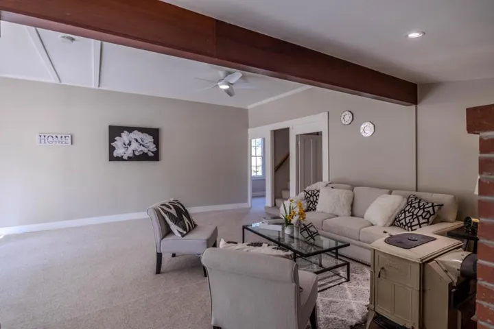 4815 Hecker Pass Road, Gilroy, California 95020