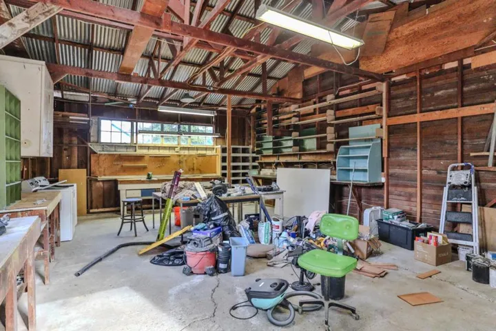 4815 Hecker Pass Road, Gilroy, California 95020
