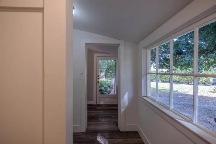 4815 Hecker Pass Road, Gilroy, California 95020