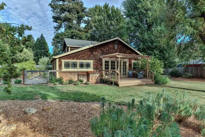 4815 Hecker Pass Road, Gilroy, California 95020
