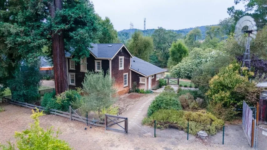 4815 Hecker Pass Road, Gilroy, California 95020
