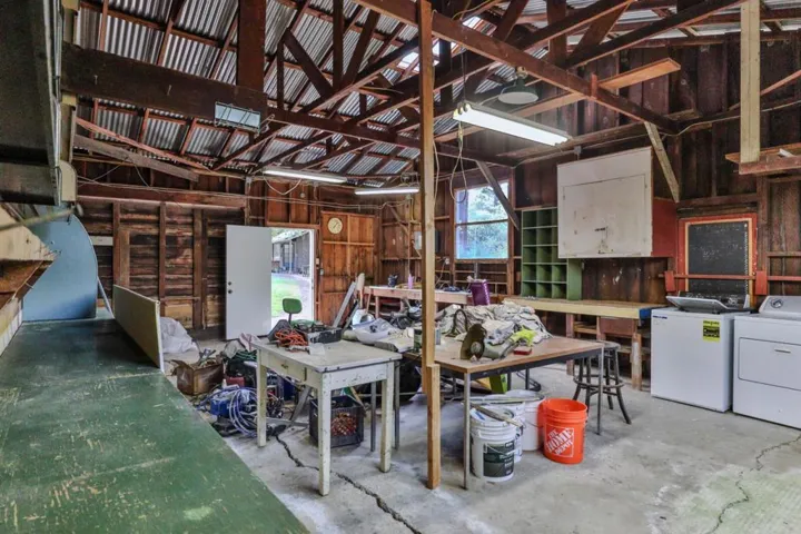 4815 Hecker Pass Road, Gilroy, California 95020