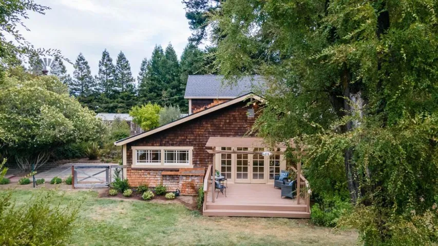 4815 Hecker Pass Road, Gilroy, California 95020