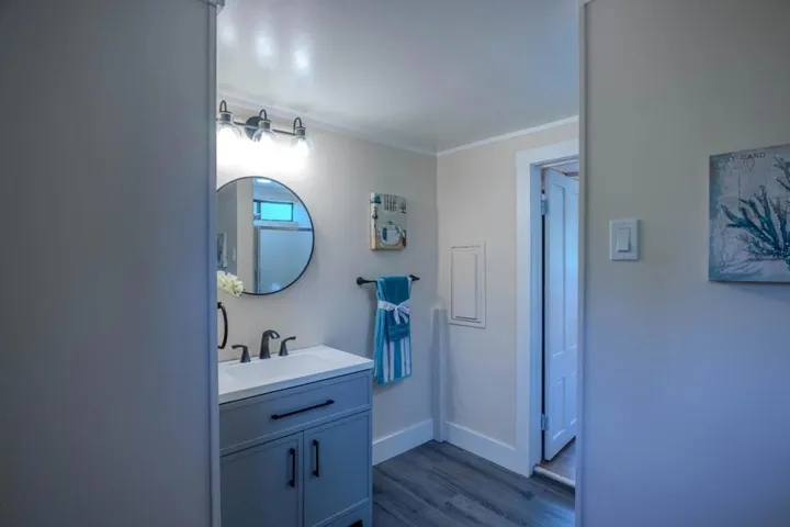 4815 Hecker Pass Road, Gilroy, California 95020