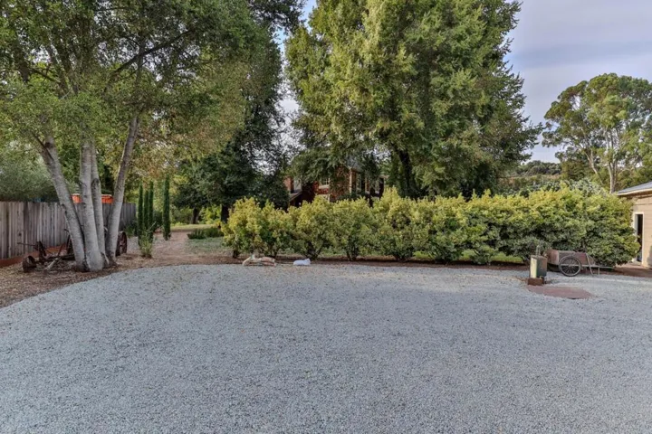 4815 Hecker Pass Road, Gilroy, California 95020