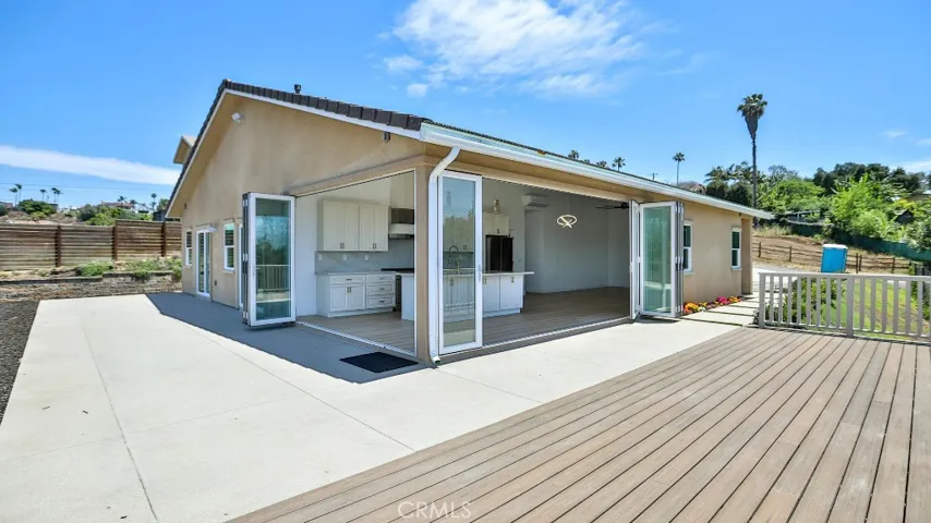 1198 Barbara Drive, Vista, California 92084
