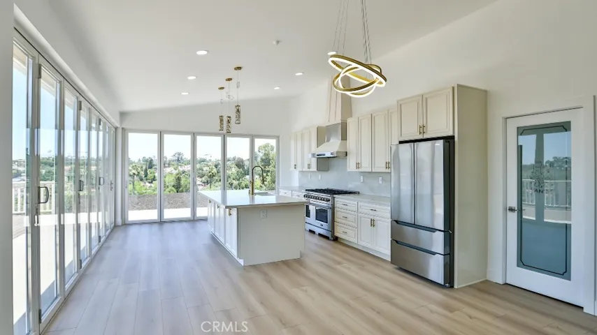 1198 Barbara Drive, Vista, California 92084