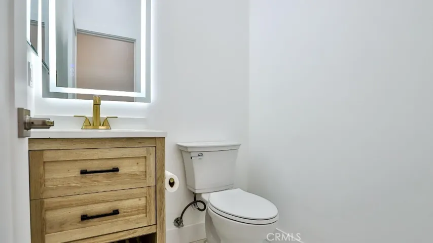 1198 Barbara Drive, Vista, California 92084