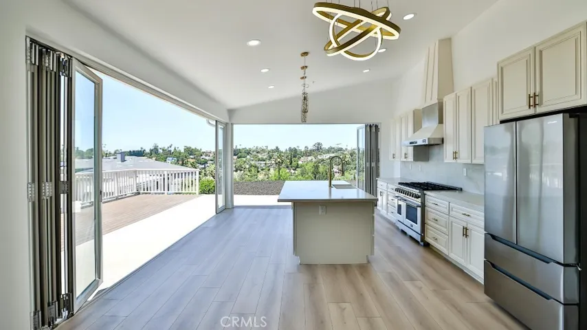 1198 Barbara Drive, Vista, California 92084
