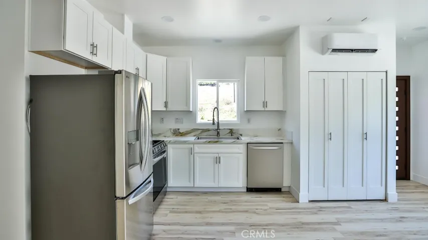 1198 Barbara Drive, Vista, California 92084