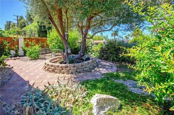 26813 Springcreek Road, Rancho Palos Verdes, California 90275