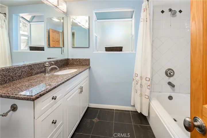 26813 Springcreek Road, Rancho Palos Verdes, California 90275