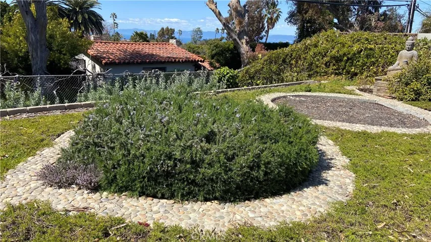 26813 Springcreek Road, Rancho Palos Verdes, California 90275