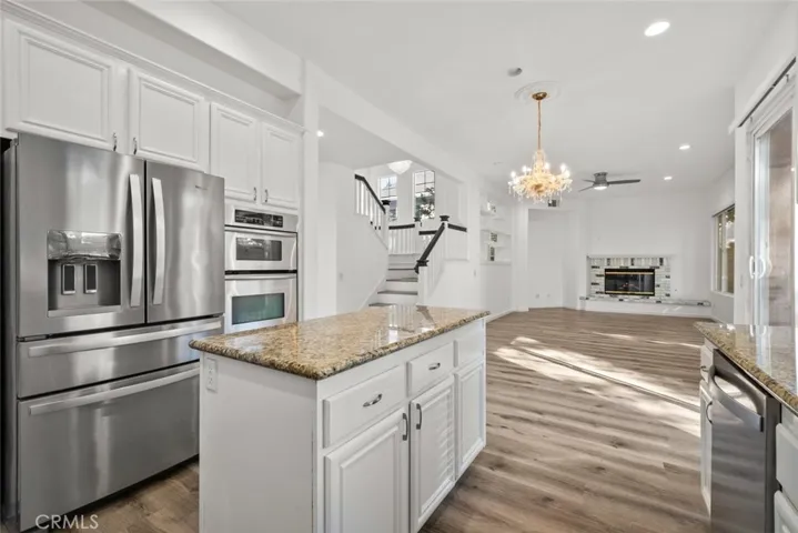 23536 Summerglen Place, Valencia, California 91354