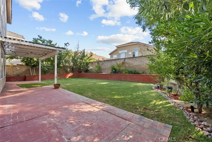 23536 Summerglen Place, Valencia, California 91354