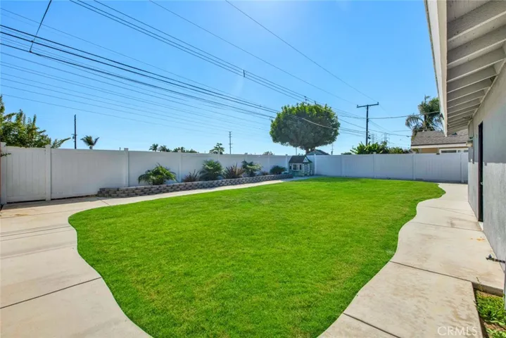 9662 Velardo Drive, Huntington Beach, California 92646