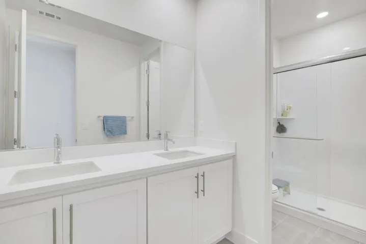 3067 Copley Drive, Tracy, California 95377