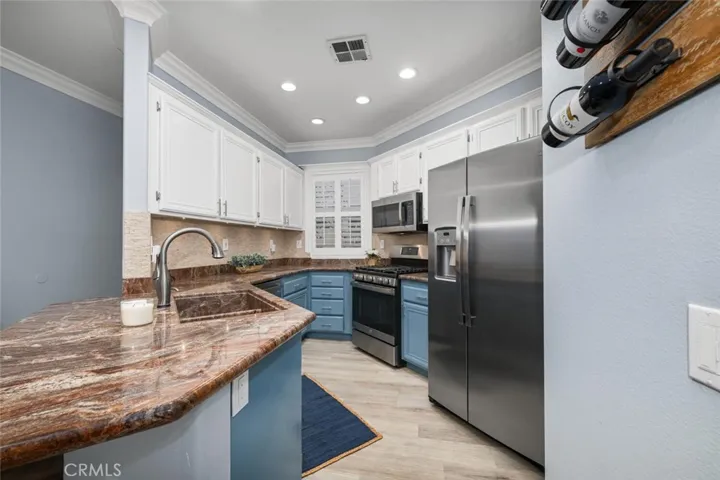 22 Sagebrush, Trabuco Canyon, California 92679