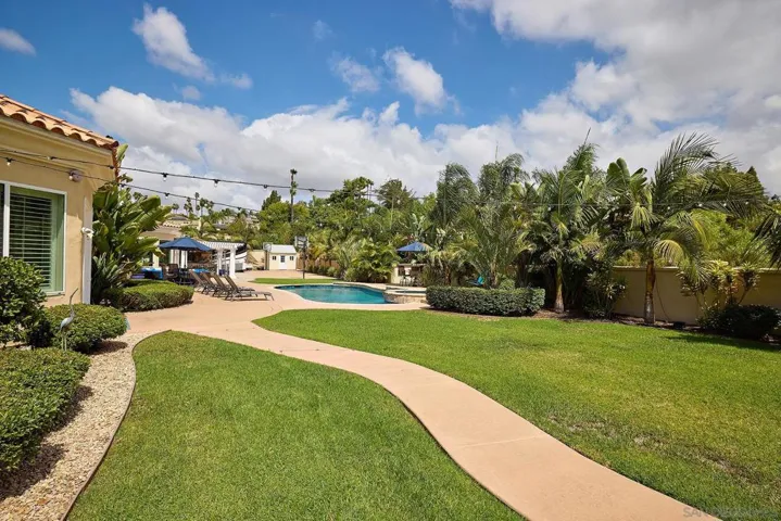 13331 Old Winemaster Ct, Poway, California 92064
