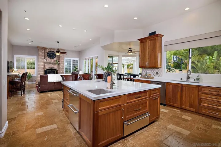 13331 Old Winemaster Ct, Poway, California 92064