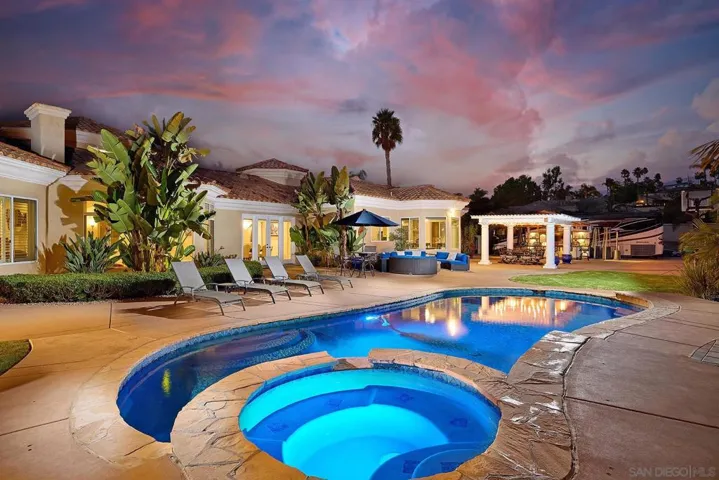 13331 Old Winemaster Ct, Poway, California 92064