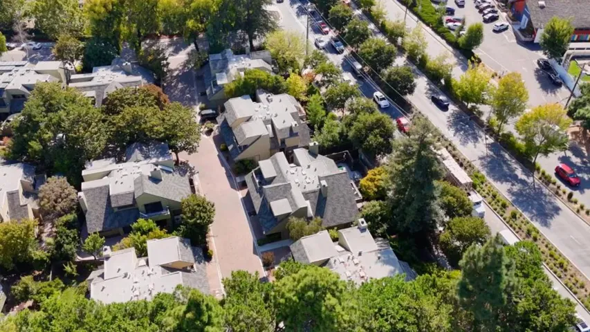 670 San Antonio Road 6, Palo Alto, California 94306