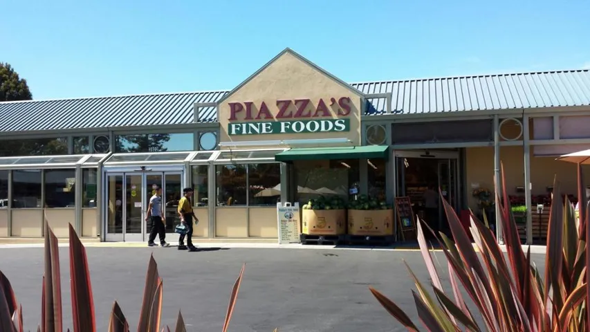 670 San Antonio Road 6, Palo Alto, California 94306